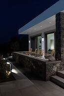 Villa Karydia with private pool