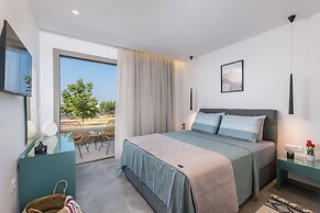 Villa Karydia with private pool