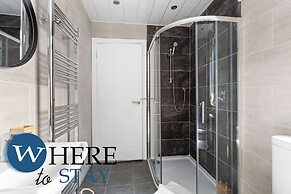 Elegant 4bed House-free Parking