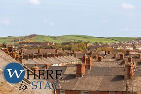 Elegant 4bed House-free Parking