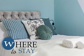 Elegant 4bed House-free Parking