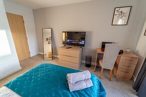 Stunning 1 Bed Flat - Elite Birmingham Complex
