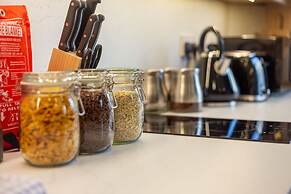 Royal 2bed Apartment City Center