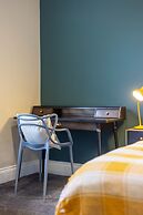 Royal 2bed Apartment City Center