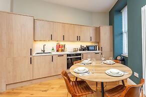 Royal 2bed Apartment City Center