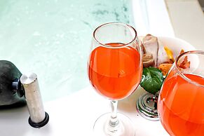 Luxury Home In Aguacatala