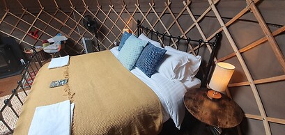 Stunning Premium Yurt in Kelburn Estate Near Largs