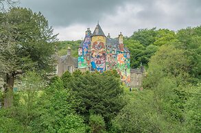 Stunning Premium Yurt in Kelburn Estate Near Largs