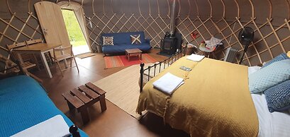 Stunning Premium Yurt in Kelburn Estate Near Largs