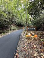 Meraki Escape -  Log Cabins w/Hot Tubs + Pet Friendly