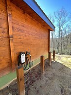 Meraki Escape -  Log Cabins w/Hot Tubs + Pet Friendly
