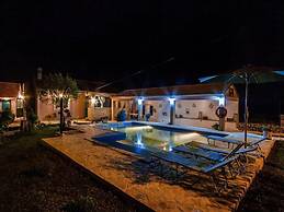 Holiday Home Velini Dvori