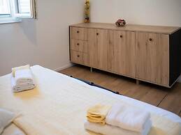 Holiday Home Velini Dvori