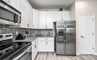 Club Cabana at Champion Gates Sleep 18