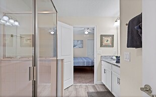 Club Cabana at Champion Gates Sleep 18