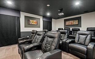 Club Cabana at Champion Gates Sleep 18