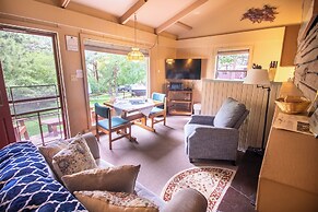 Castle Mountain Lodge
