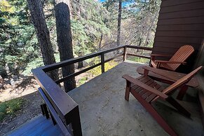 Castle Mountain Lodge