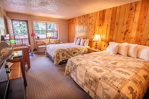 Castle Mountain Lodge