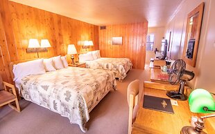 Castle Mountain Lodge
