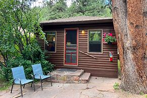 Castle Mountain Lodge
