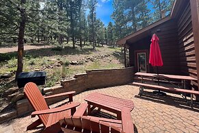 Castle Mountain Lodge