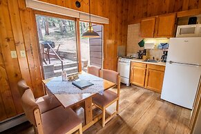 Castle Mountain Lodge