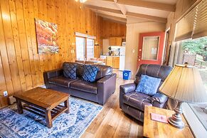 Castle Mountain Lodge