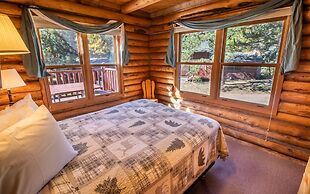Castle Mountain Lodge
