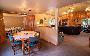 Castle Mountain Lodge