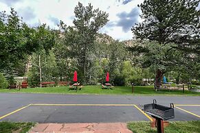 Castle Mountain Lodge