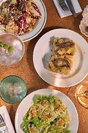 Silver Sands Motel & Beach Bungalows