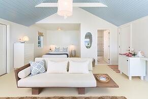 Silver Sands Motel & Beach Bungalows