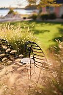 Silver Sands Motel & Beach Bungalows