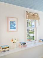 Silver Sands Motel & Beach Bungalows