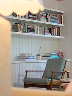 Silver Sands Motel & Beach Bungalows