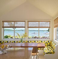 Silver Sands Motel & Beach Bungalows