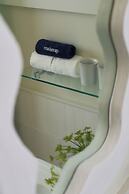 Silver Sands Motel & Beach Bungalows