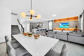 Welcome Dora Retreat at Champion Gates