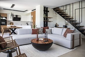 Salina SPA Villas - with PRIVATE ECO-POOL, SAUNA & Hot Tub