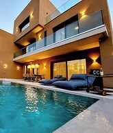 Salina SPA Villas - with PRIVATE ECO-POOL, SAUNA & Hot Tub