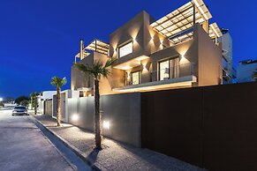 Salina SPA Villas - with PRIVATE ECO-POOL, SAUNA & Hot Tub