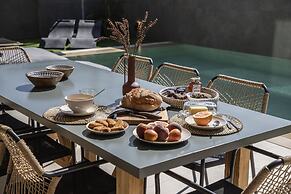 Salina SPA Villas - with PRIVATE ECO-POOL, SAUNA & Hot Tub