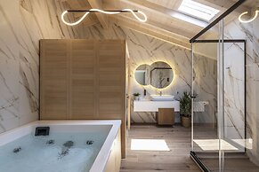 Salina SPA Villas - with PRIVATE ECO-POOL, SAUNA & Hot Tub