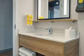 Tru By Hilton Toronto Airport West