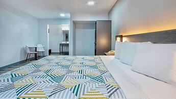 Studio 6 Texarkana, Tx