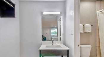 Studio 6 Texarkana, Tx