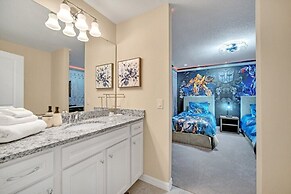 Phillips 8Bed Family Friendly Retreat