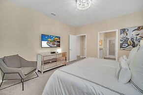 Phillips 8Bed Family Friendly Retreat