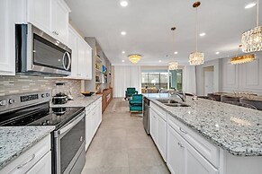 Phillips 8Bed Family Friendly Retreat